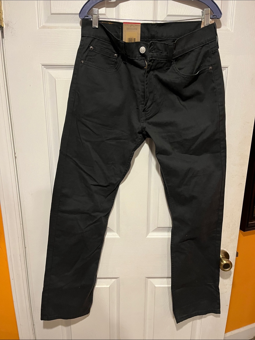 Levi's Men's Black Slim Straight Jeans